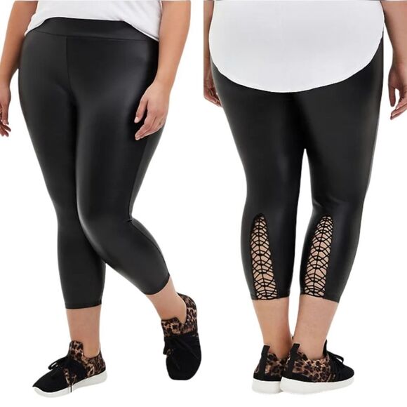 TORRID Crop Platinum Legging - Coated Ponte Macrame Back Black 1X - Picture 1 of 11